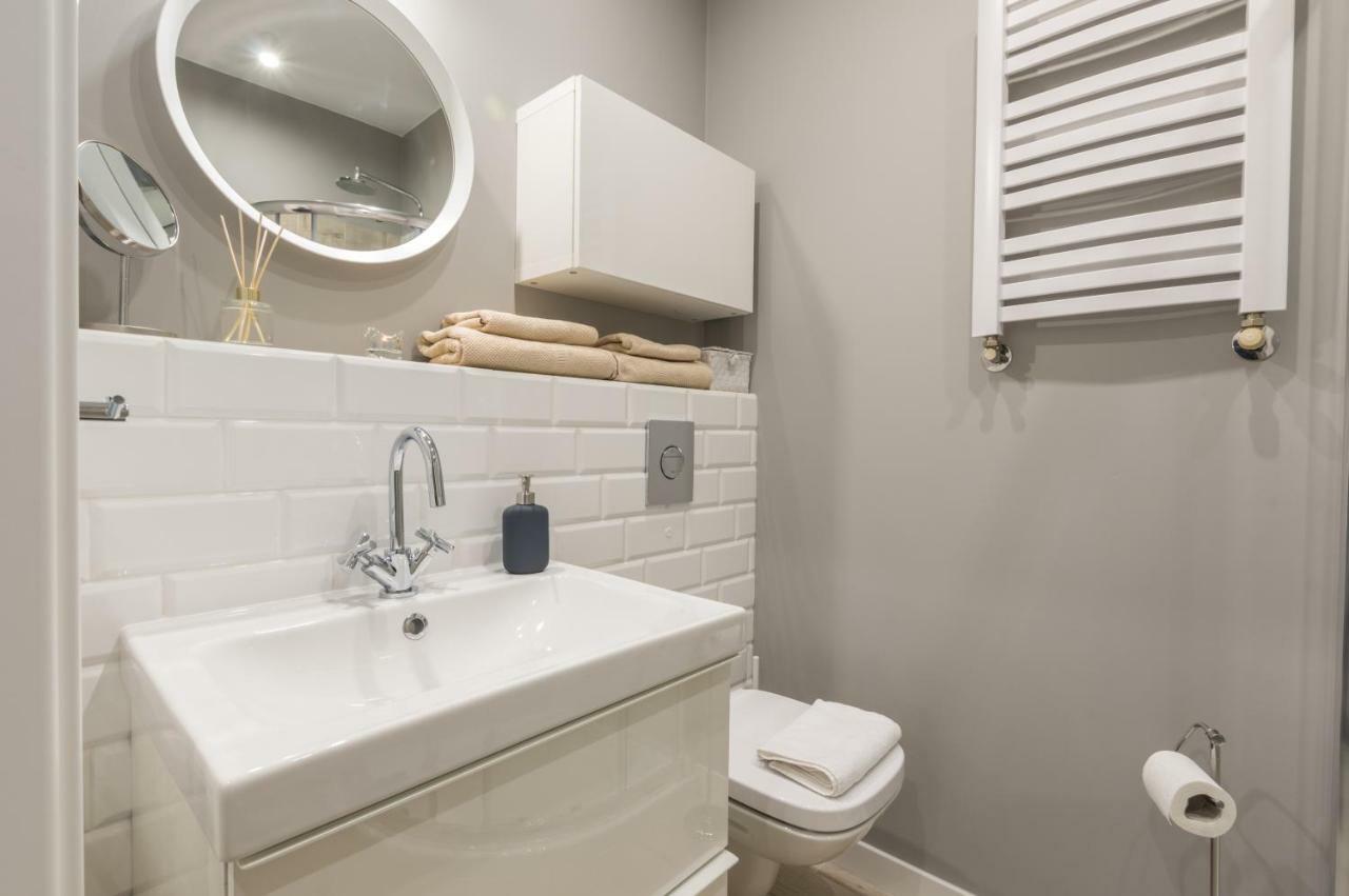 Manufaktura Praska Apartment Варшава Екстериор снимка