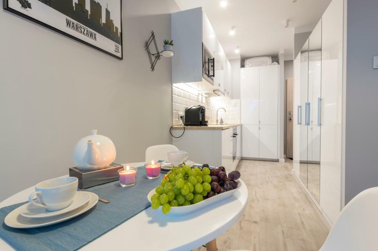 Manufaktura Praska Apartment Варшава Екстериор снимка
