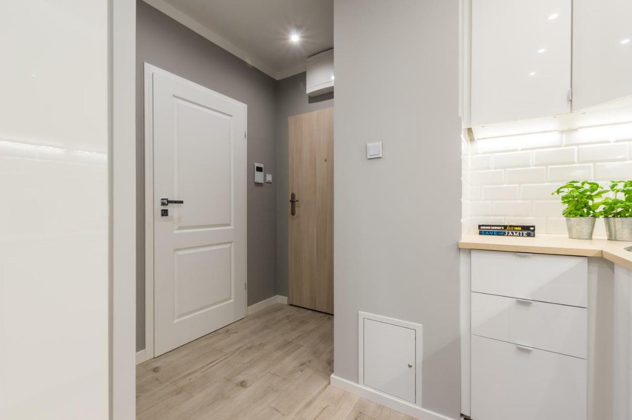 Manufaktura Praska Apartment Варшава Екстериор снимка