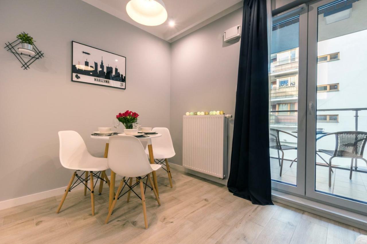 Manufaktura Praska Apartment Варшава Екстериор снимка